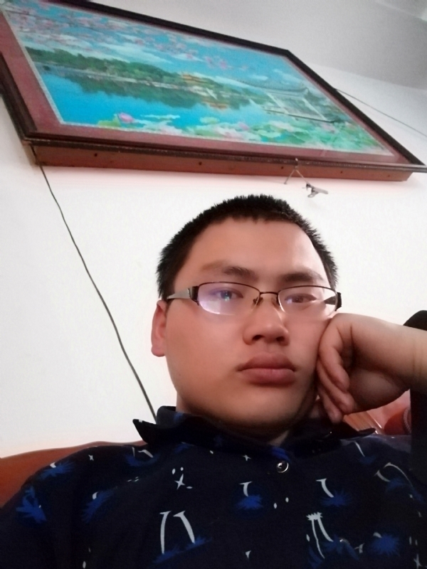 90男孩的第一张照片--诏安相亲网