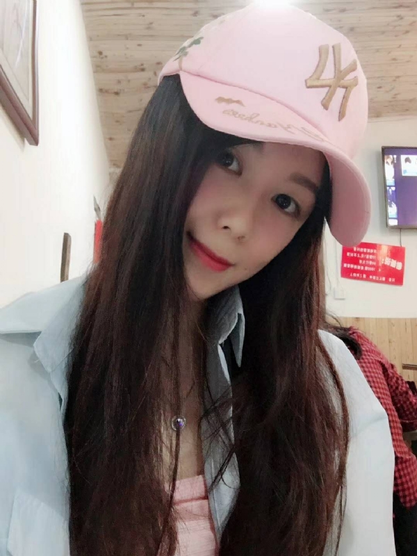 丹丹的第三张照片--诏安相亲网