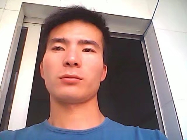 冰冻水果郎的第一张照片--诏安相亲网