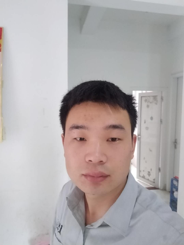 lcranelin的第一张照片--诏安相亲网