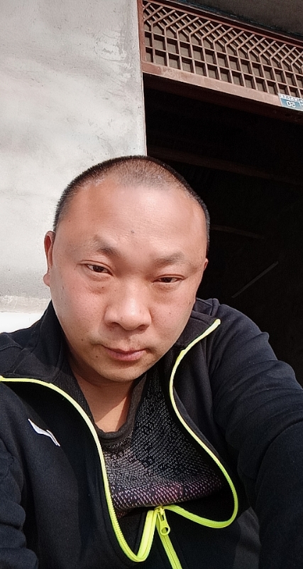 马克的第一张照片--诏安相亲网