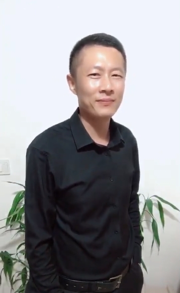 地huhi的第一张照片--诏安相亲网
