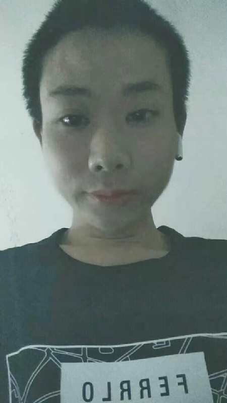 水中月的第一张照片--诏安相亲网