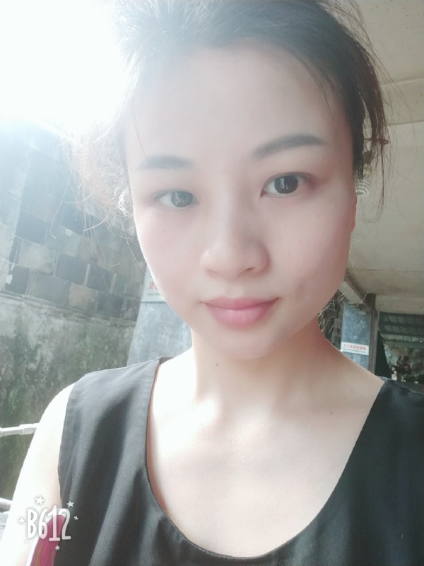 慢慢的第三张照片--诏安相亲网