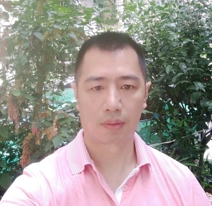 随心的第二张照片--诏安相亲网