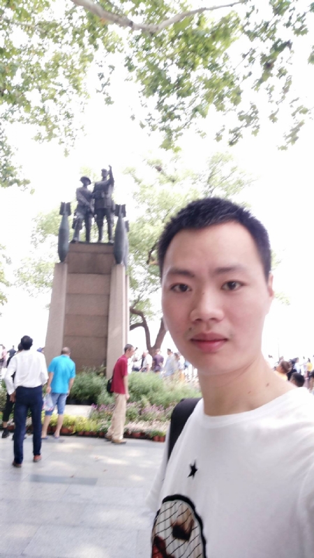 志东的第三张照片--诏安相亲网