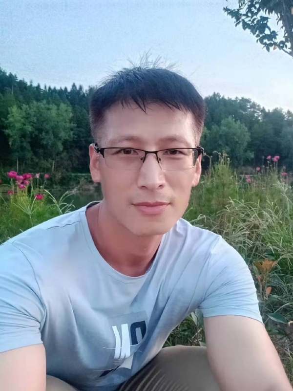 零零柒的第一张照片--诏安相亲网