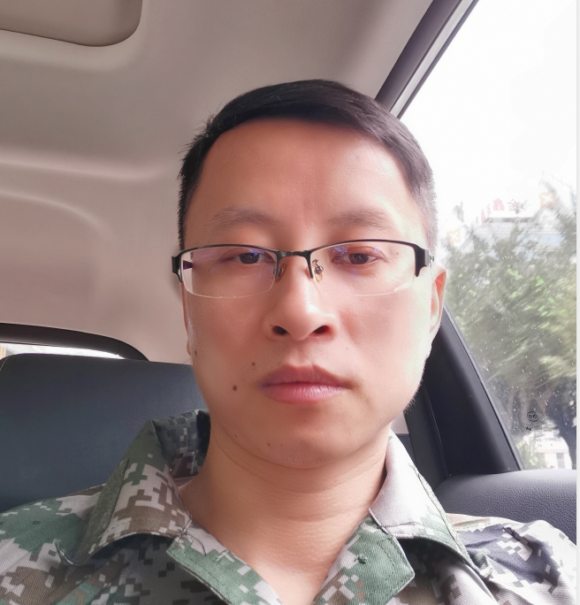 风来云意的第一张照片--诏安相亲网