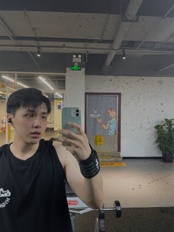 想吃猫的鱼的第一张照片--诏安相亲网