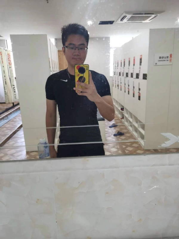 习惯发呆的第一张照片--诏安相亲网