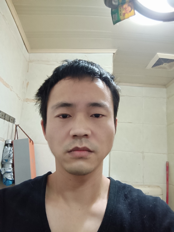守望天空的第一张照片--诏安相亲网