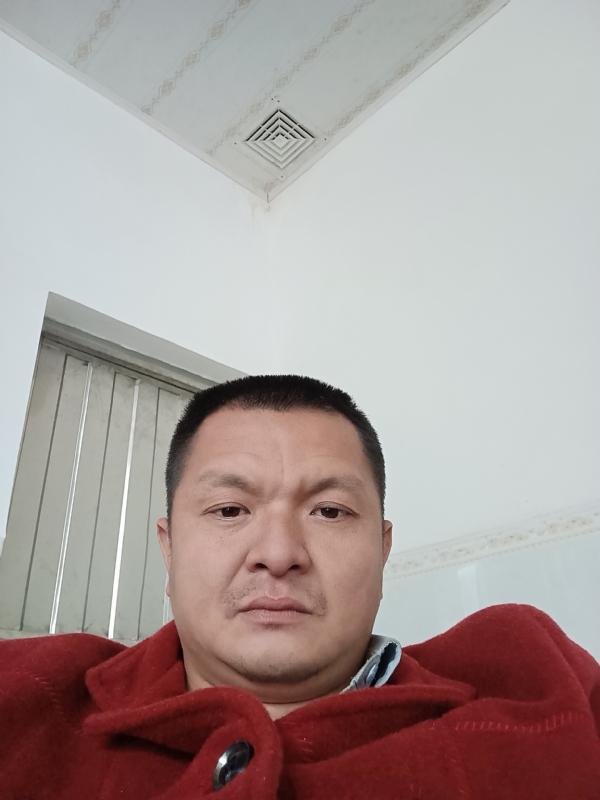 兰成龙的第一张照片--诏安相亲网