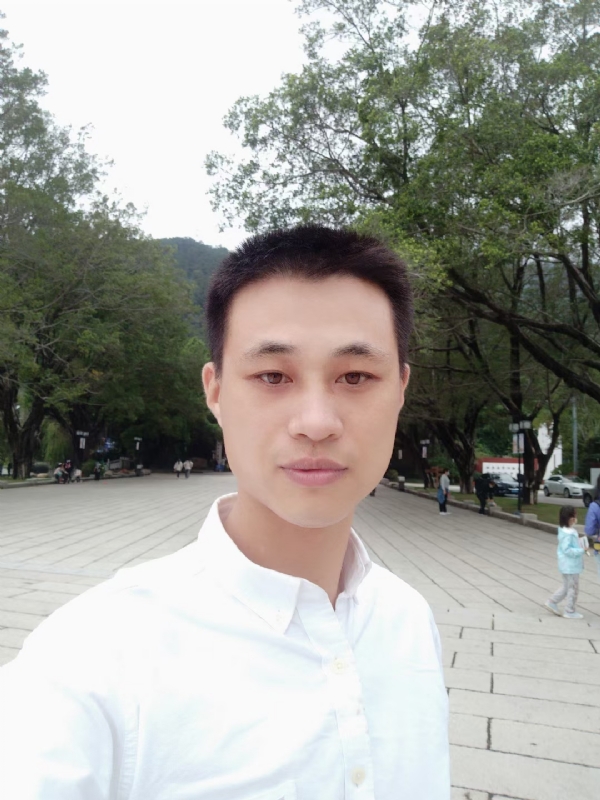xu的第一张照片--诏安相亲网