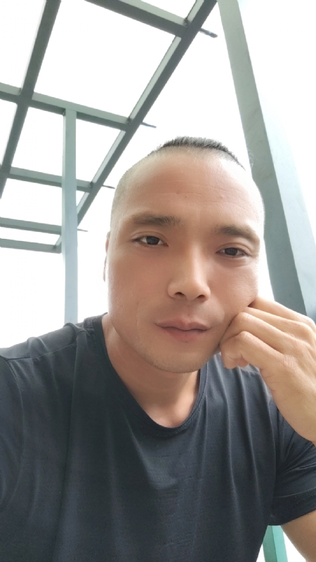 伯爵的第三张照片--诏安相亲网