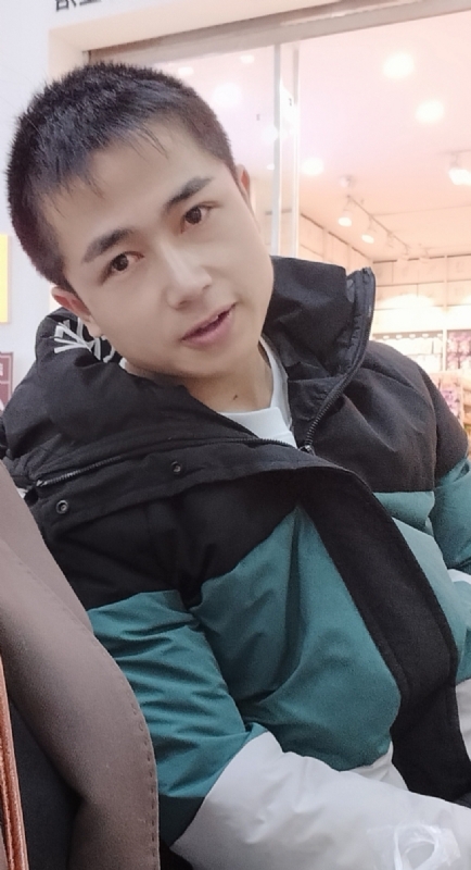 不骄不躁的第一张照片--诏安相亲网