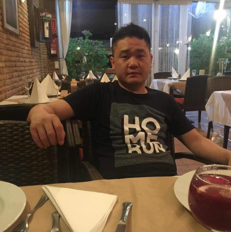海外游子的第三张照片--诏安相亲网